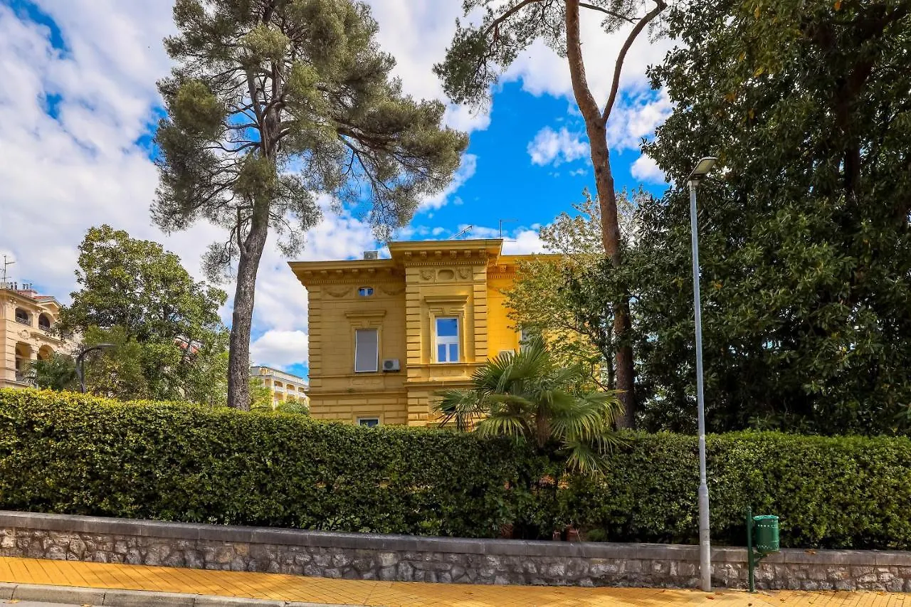 Rose Of Opatija - Seaview Apartment