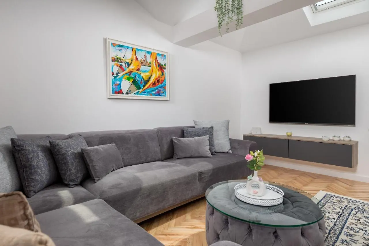 Rose Of Opatija - Seaview Apartment Croatia